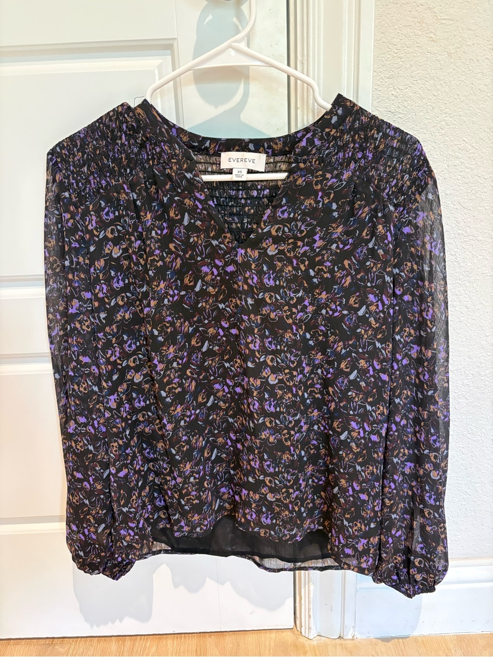 Evereve Black Floral V-Neck Blouse with Purple & Brown Print